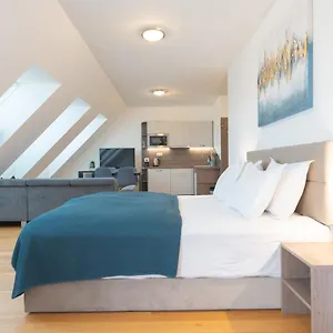 Apartment Triester, Wien