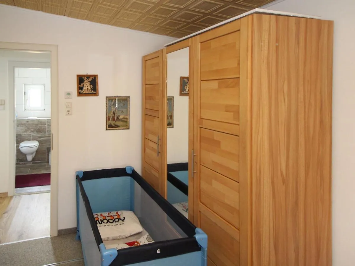 Holiday Home Bungalow Leopoldau By Interhome Vienna 0*,
